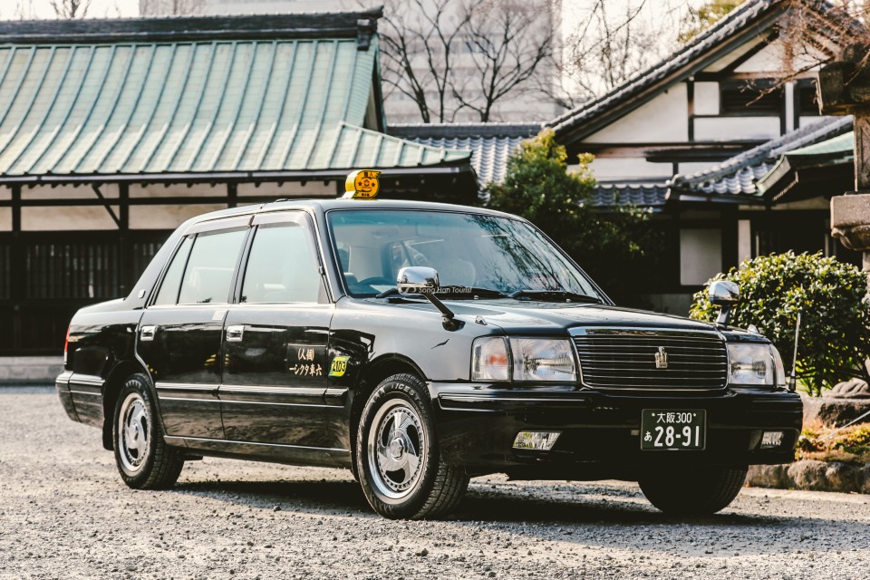 Taxi o Kansai hau het co mau den