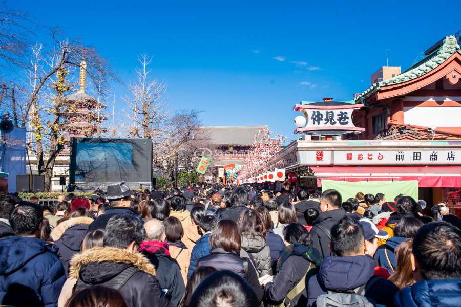 Cảnh tượng đông đúc thường thấy