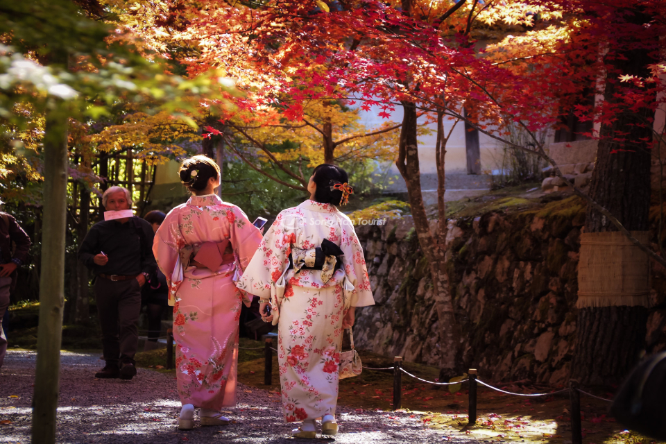 Ban co the thue kimono trong cac cua hang tai khu du lich