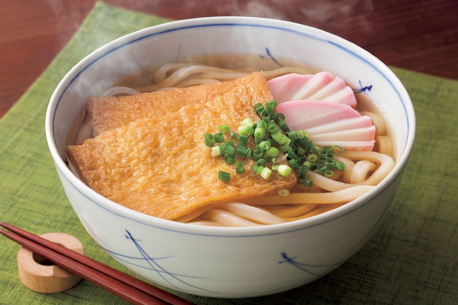 Ăn mì Udon nóng hoặc lạnh đều được