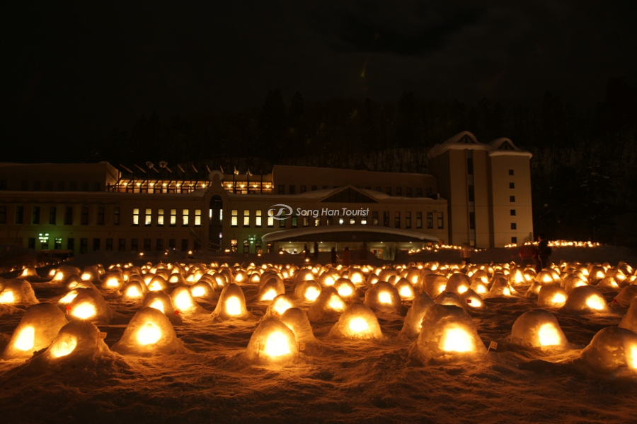Buổi tối lung linh với những chiếc kamakura nhỏ nhắn