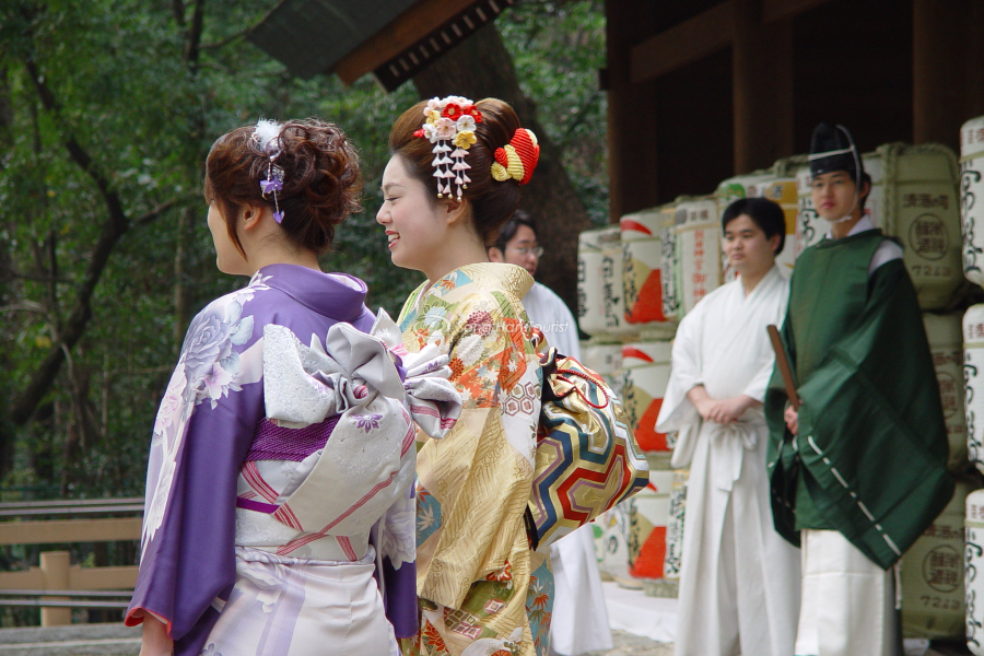 cac-ban-nu-nhat-ban-xinh-dep-du-le-thanh-nhan