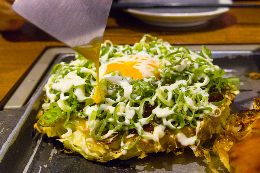 Cách chế biến bánh xèo đặc sắc