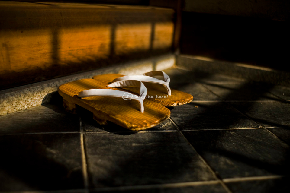 Guốc Geta truyền thống của người Nhật Bản