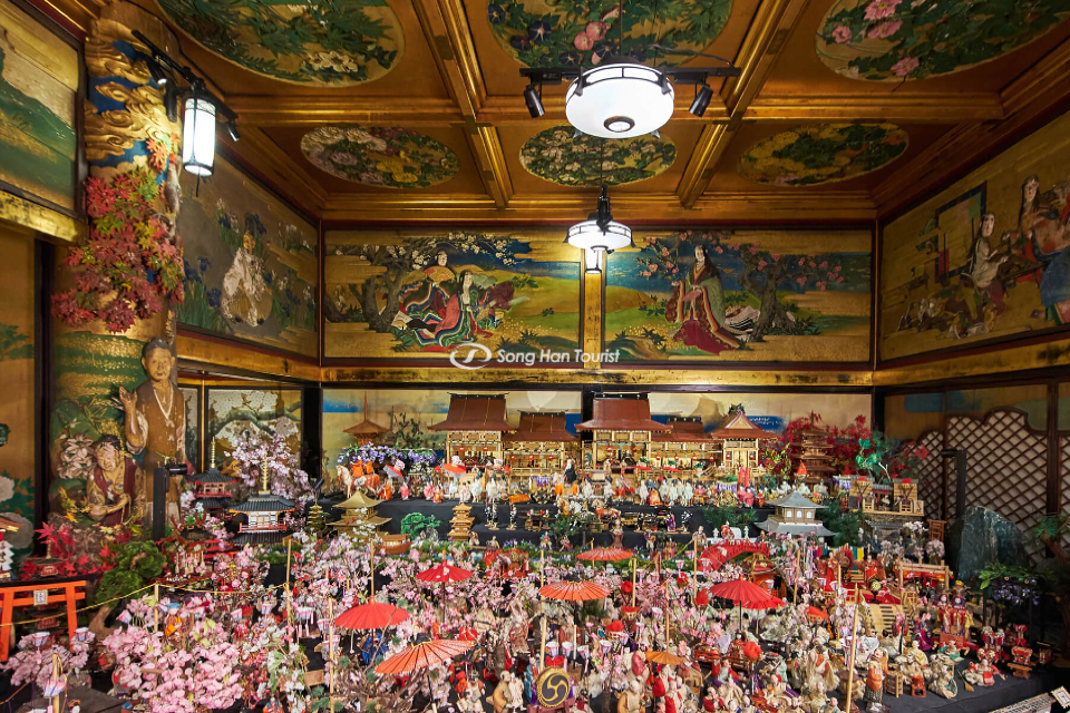 Khách sạn Gajoen nguy nga dành cho khách tham quan tại Nhật Bản (Nguồn: Internet)