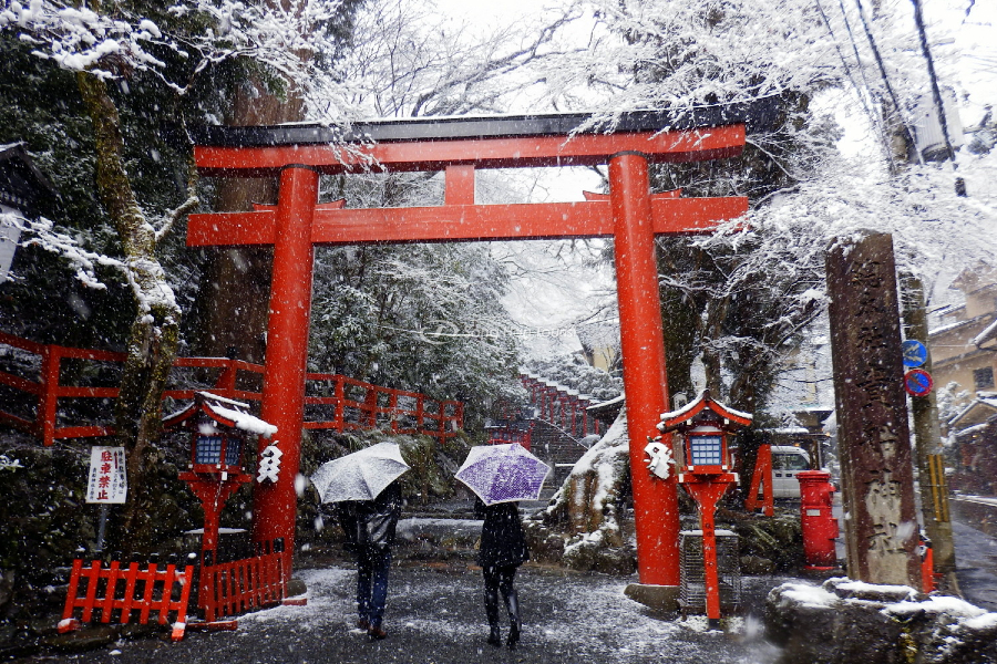 Khung cảnh tâm linh đặc sắc tại Kifune 