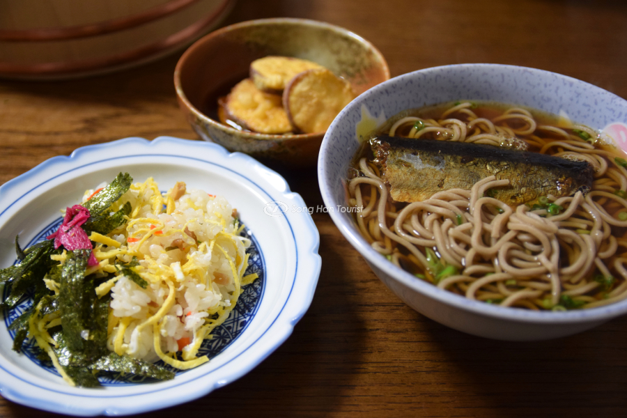 Mì Toshikoshi Soba trên mâm cỗ ngày Tết