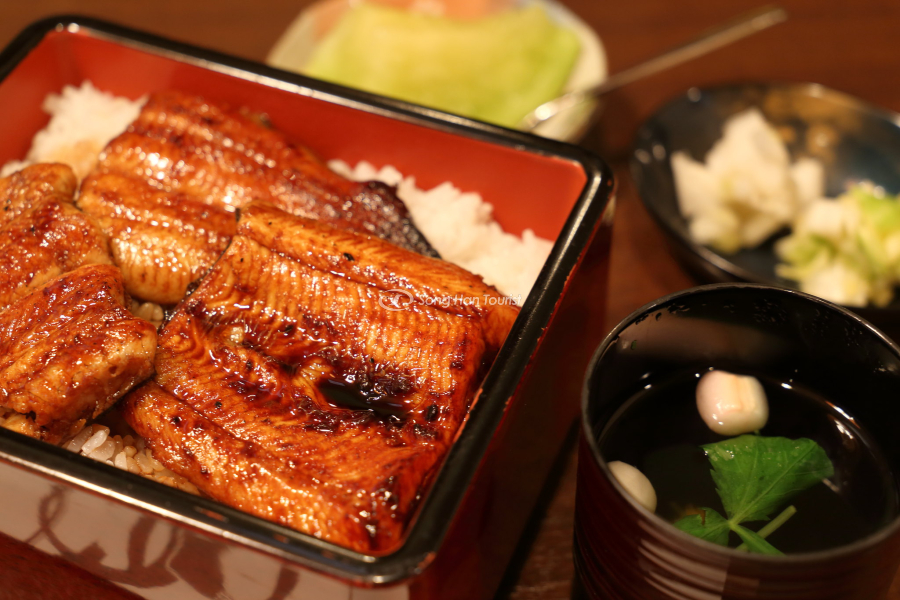 Món lươn nướng hấp dẫn