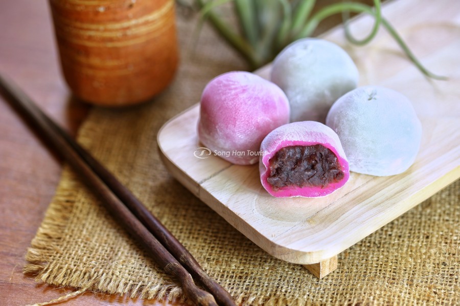 Nhân đậu đỏ truyền thống của Mochi