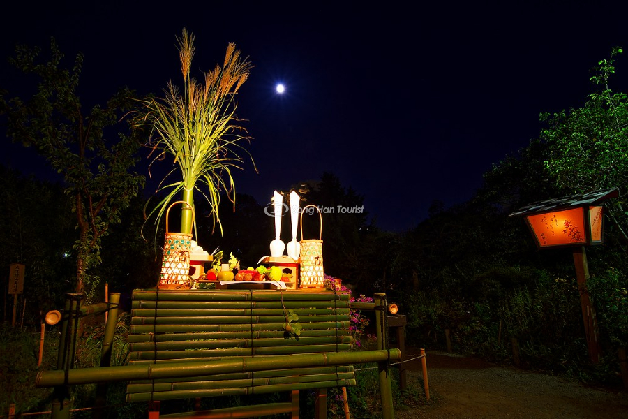  Tập quán lễ hội Otsukimi có từ thời xưa