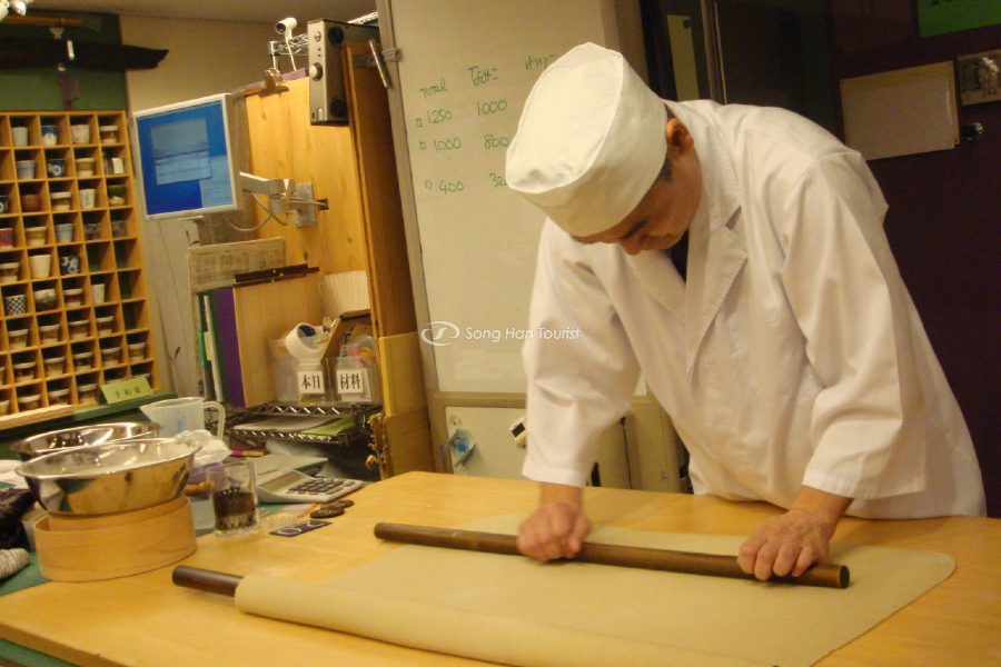 Trải nghiệm làm mì tại quán mì Soba Kagoshima