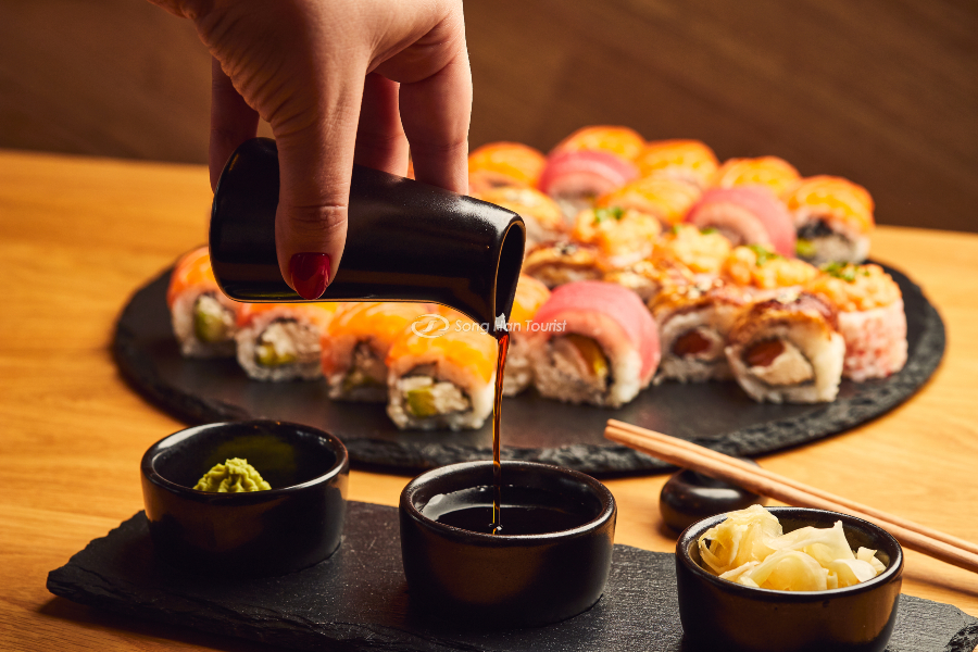 Yakumi dùng để ăn cùng Sushi